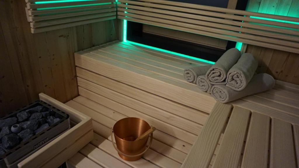 Apartment Arlberghome Komfort-apartments & Privat-sauna *